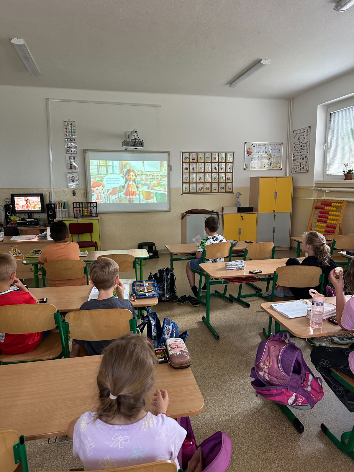 Deti v triede počas projektu Finančná gramotnosť u detí